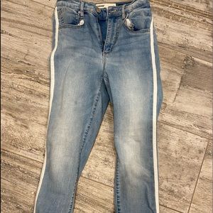 garage jeans💙🤍